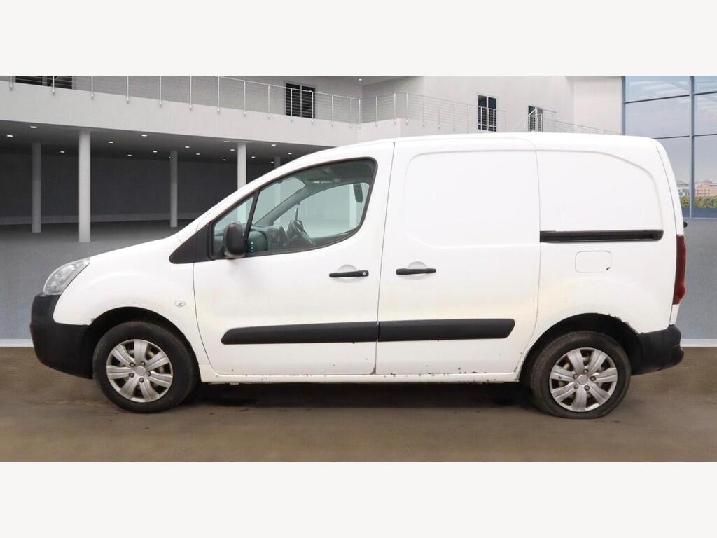 2017 Peugeot Partner thumbnail 3