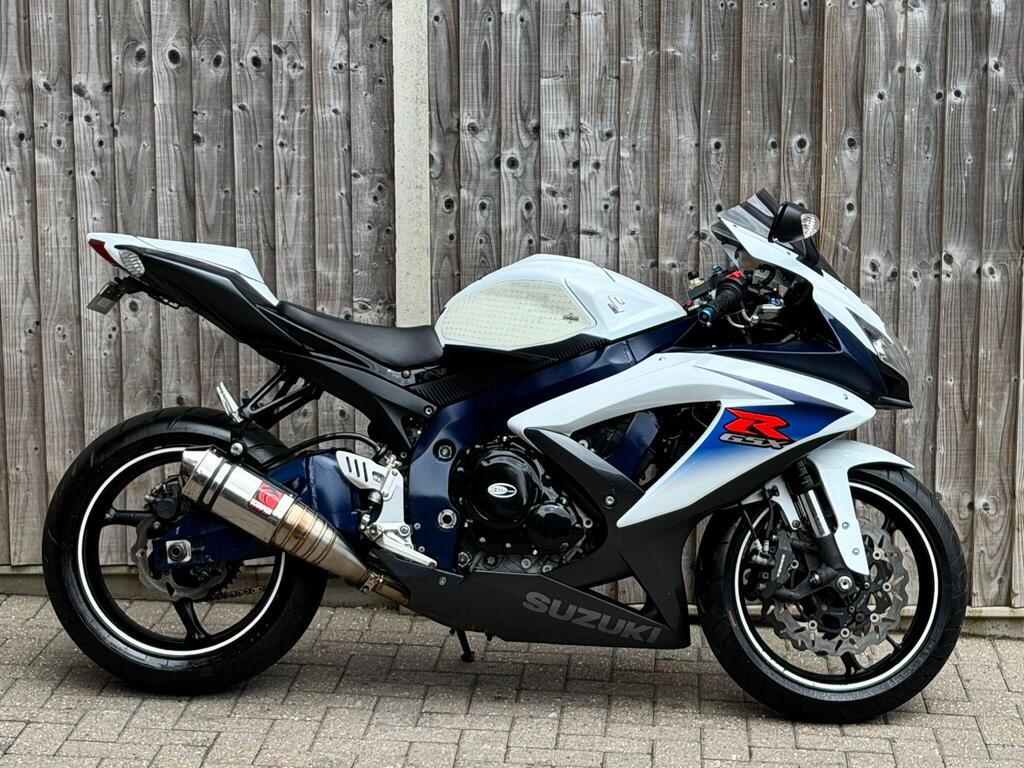 Suzuki GSX-R750