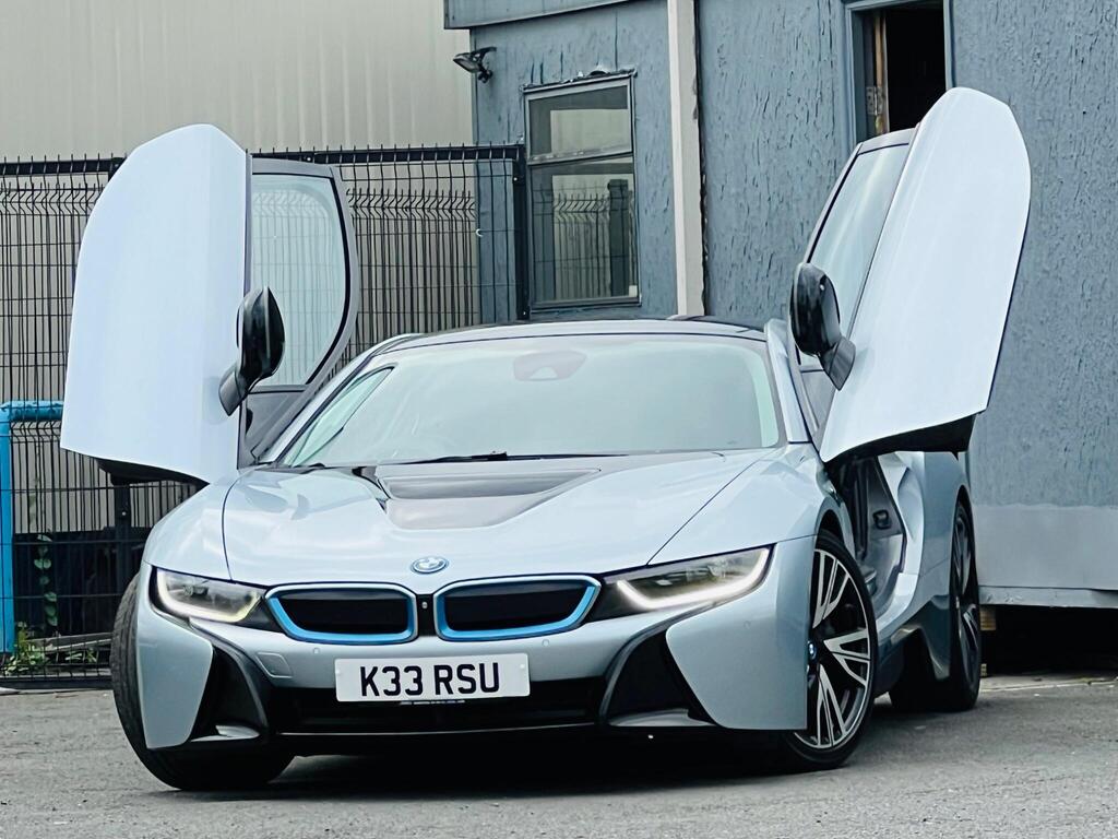 BMW i8