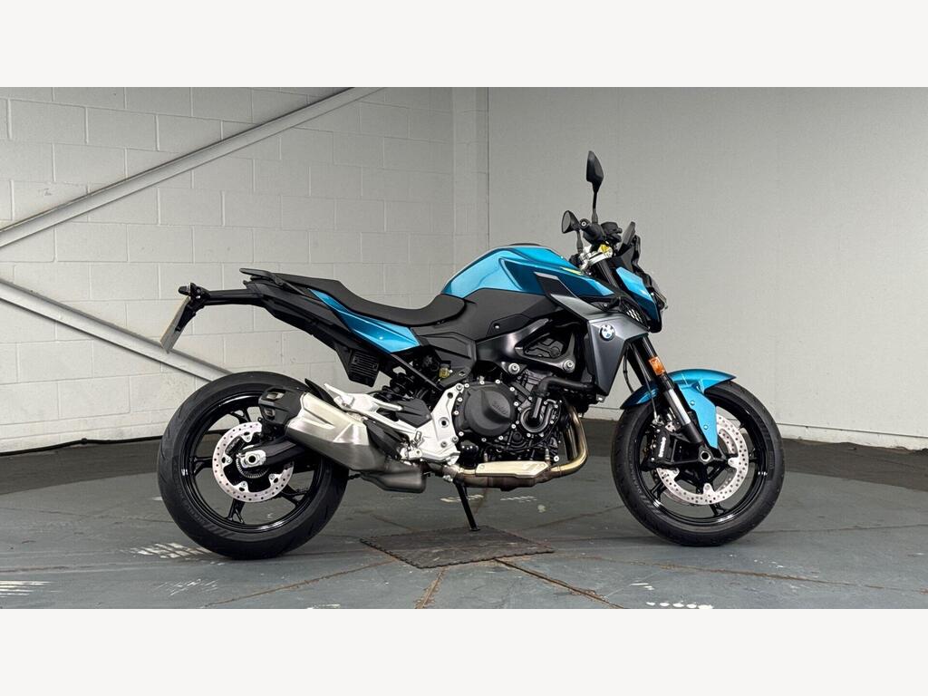 BMW F 900 R