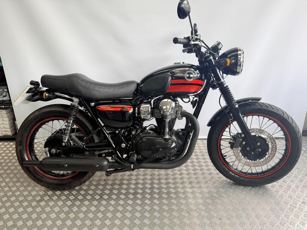 Kawasaki W800