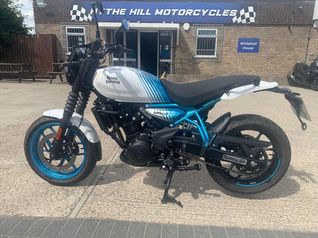 Royal Enfield Guerrilla 450 Roadster/Retro 450 Euro 5