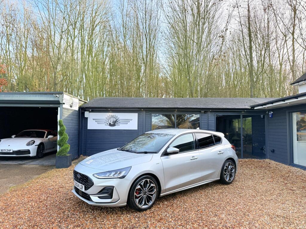 Ford Focus Hatchback 1.0T EcoBoost MHEV ST-Line X Euro 6 (s/s) 5dr