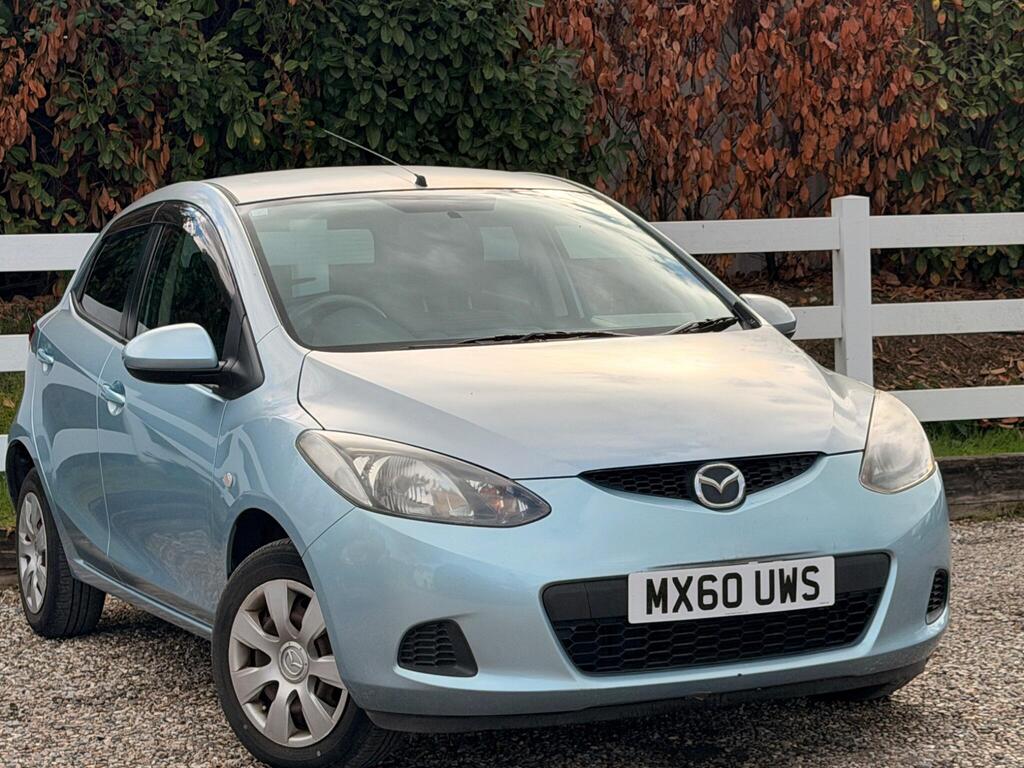 2011 Mazda Mazda2 thumbnail 11