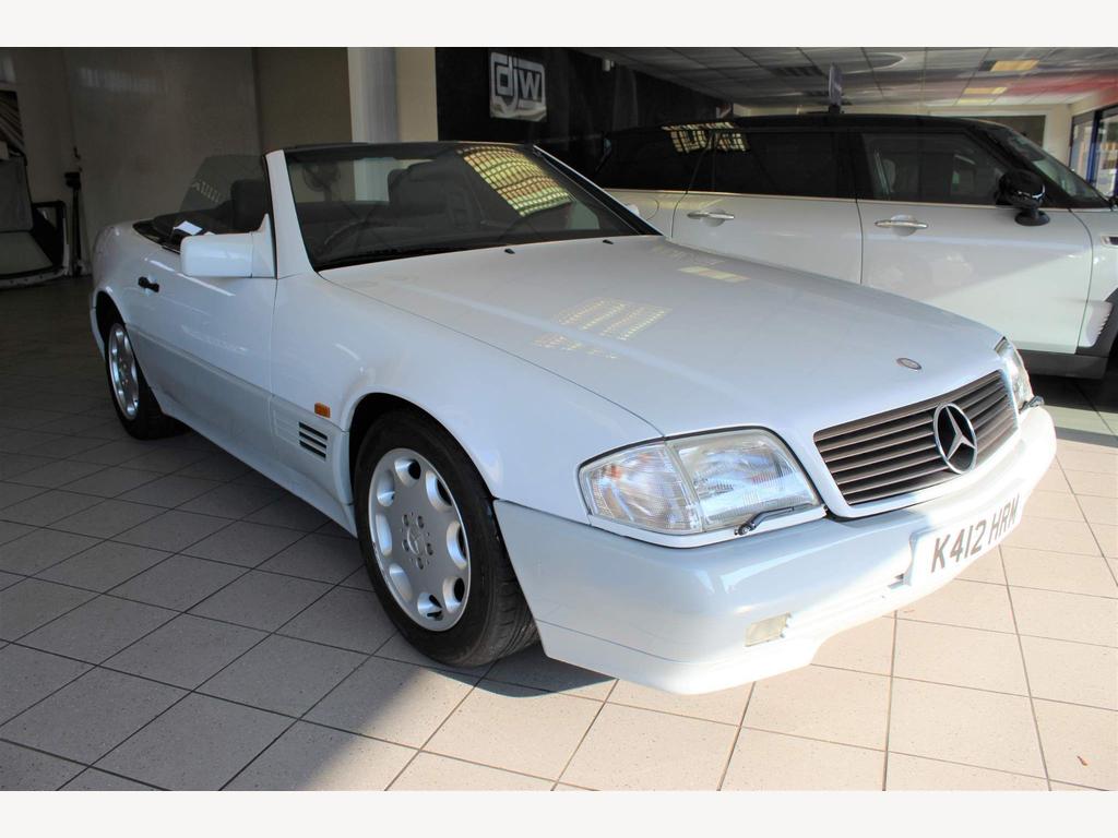 Used Mercedes-benz 300 Convertible 3.0 Sl 2dr in Leicester, Leicestershire  | Dj Whyman Cars Ltd