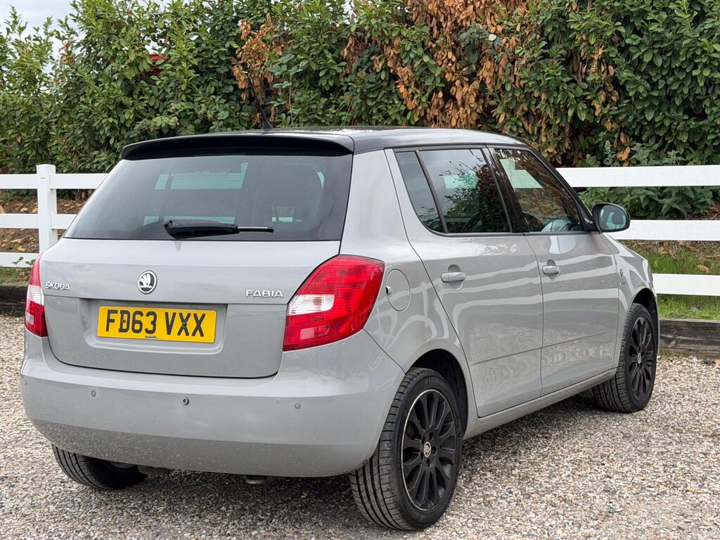 2013 Skoda Fabia thumbnail 14
