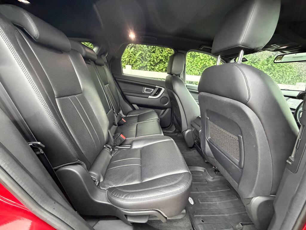 Land Rover Discovery Sport 2.0 Si4 HSE Auto 4WD Euro 6 (s/s) 5dr thumbnail 24