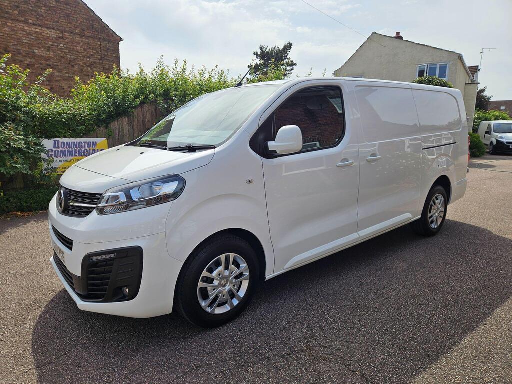Vauxhall Vivaro Panel Van 1.5 Turbo D 2900 Sportive L2 H1 Euro 6 (s/s) 5dr