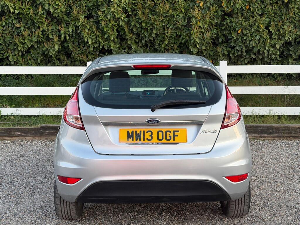 2013 Ford Fiesta thumbnail 11