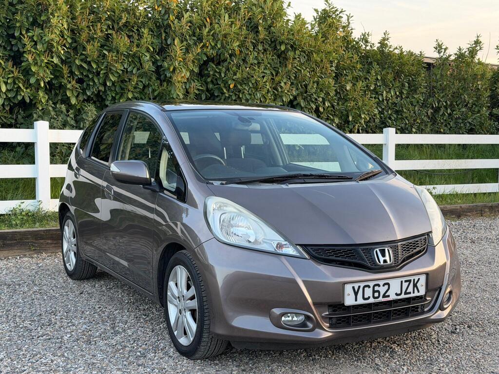 2012 Honda Jazz thumbnail 4