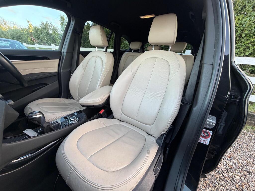 2015 BMW X1 thumbnail 38