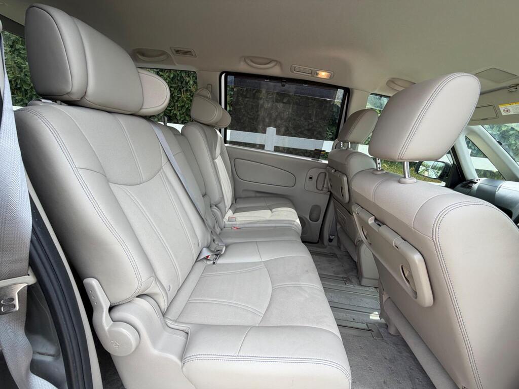2014 Nissan Serena thumbnail 25