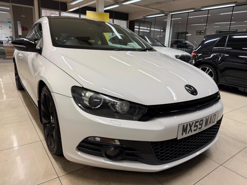 Volkswagen Scirocco Hatchback 2.0 TSI GT DSG Euro 5 3dr