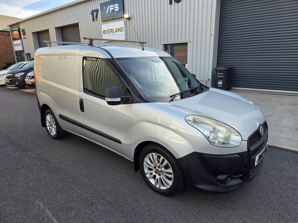 Fiat Doblo Panel Van 1.6 MultiJet Comfort-Matic L1 H2 Euro 5 (s/s) 4dr