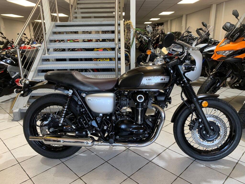Kawasaki W800