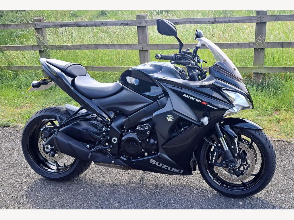 Suzuki GSX-S1000F