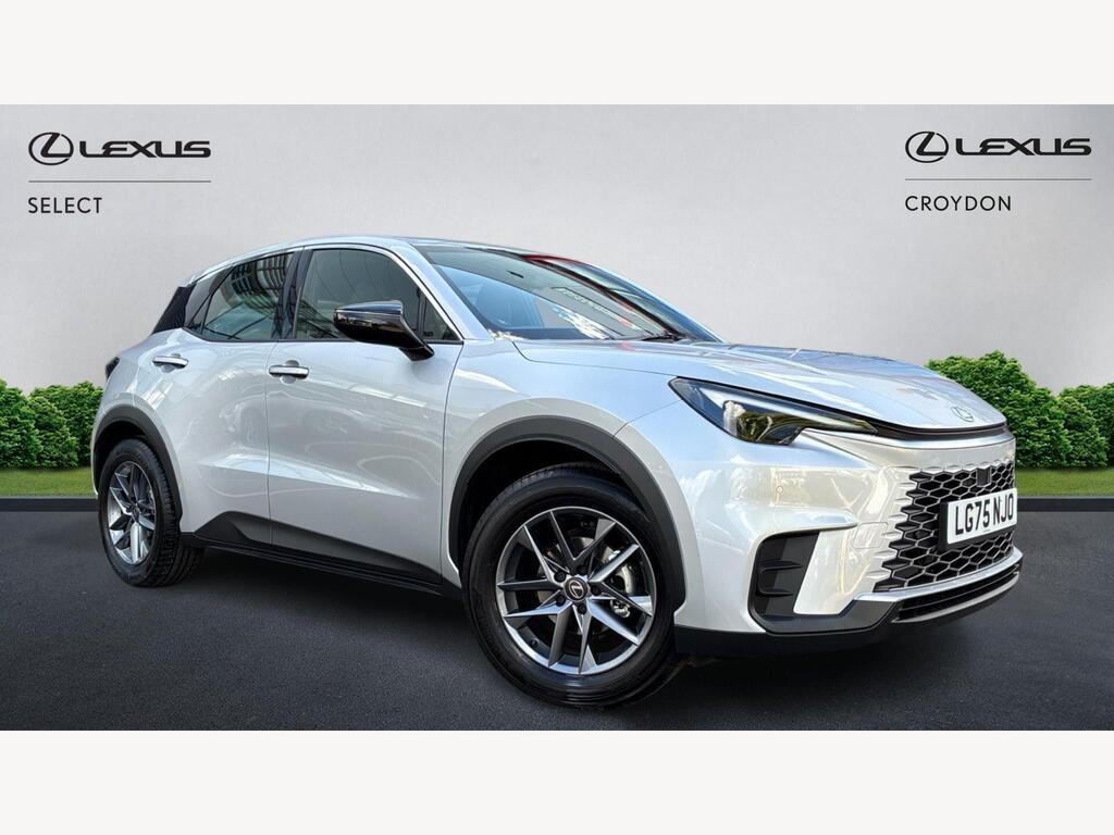 Lexus LBX