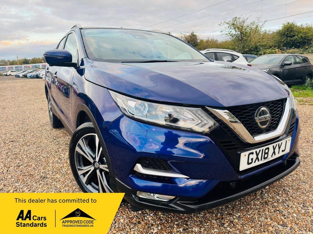 Nissan Qashqai SUV 1.2 DIG-T N-Connecta XTRON Euro 6 (s/s) 5dr