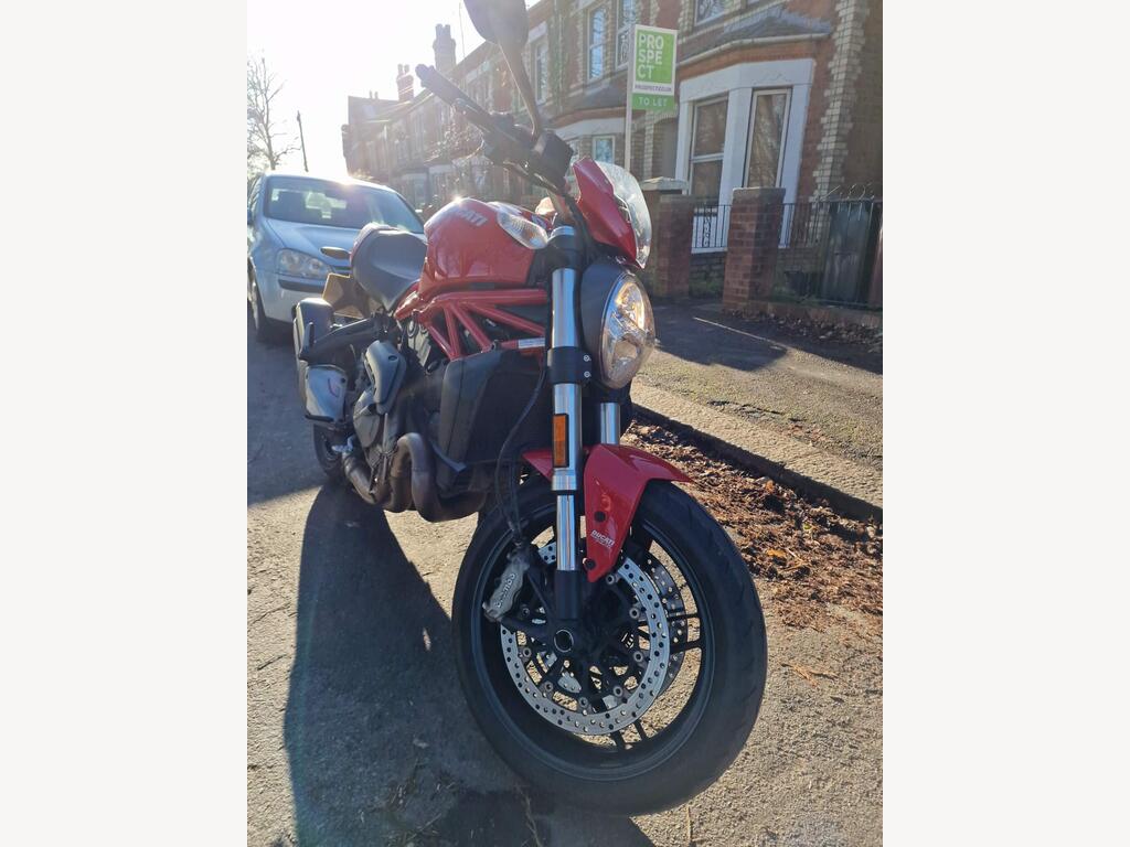 Ducati Monster 821