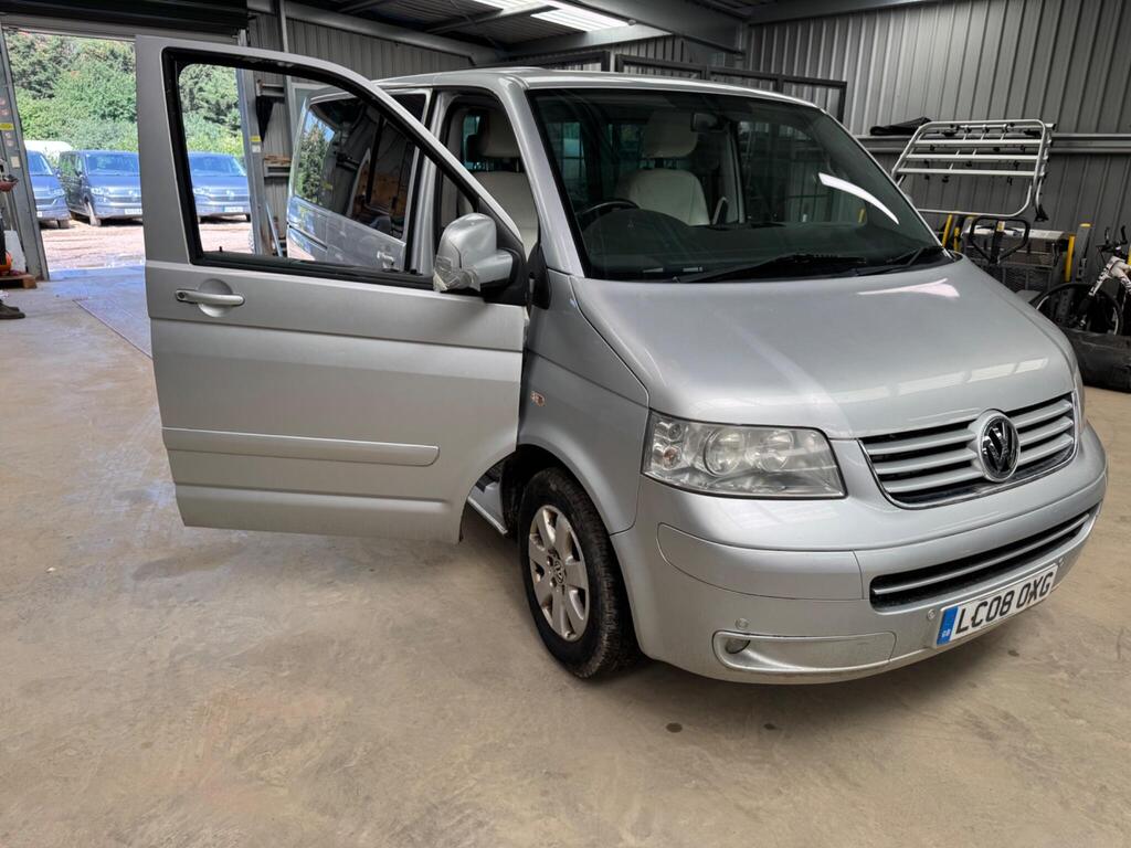 Volkswagen Caravelle MPV 2.5 TDI Pure Drive SE Euro 4 5dr
