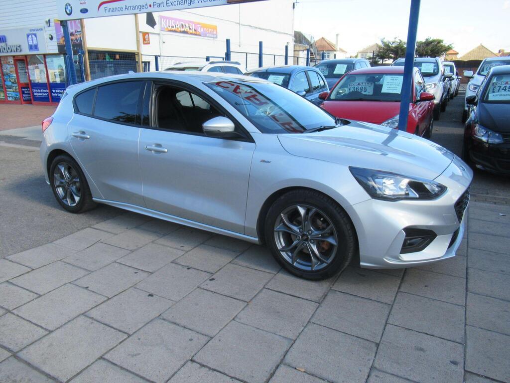 Ford Focus Hatchback 1.0T EcoBoost ST-Line Edition Euro 6 (s/s) 5dr