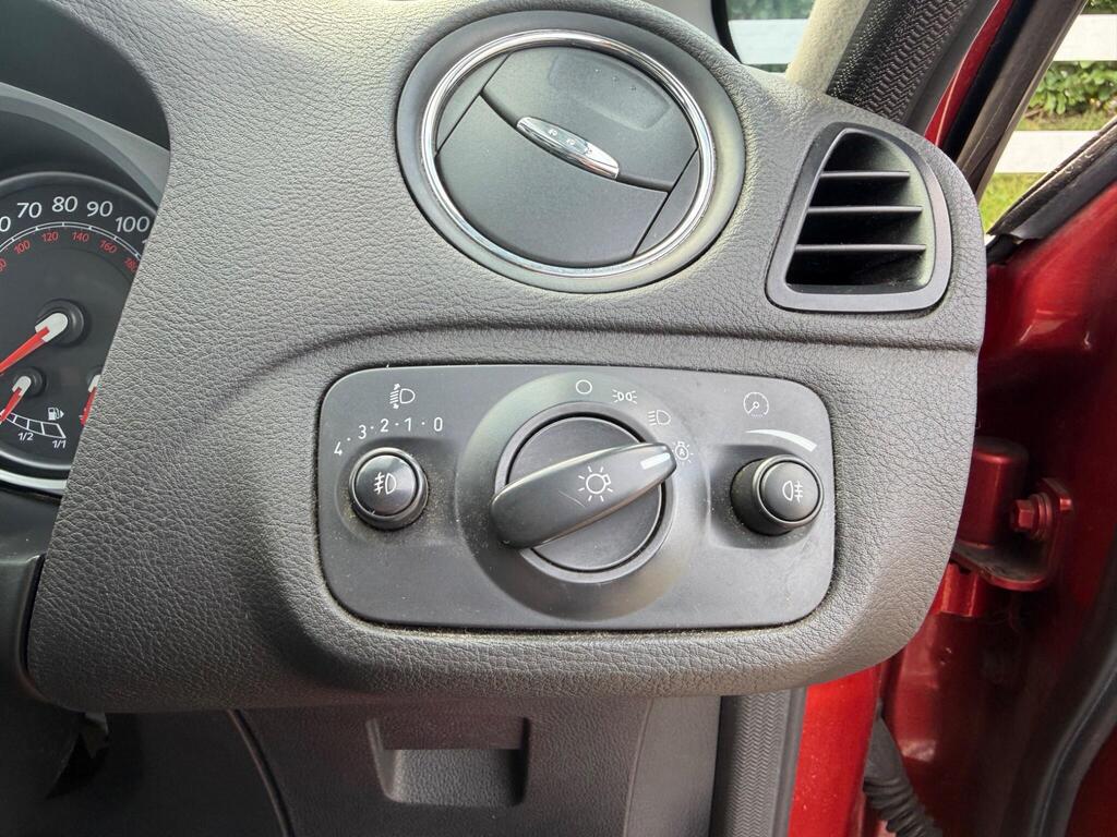 2007 Ford S-Max thumbnail 22