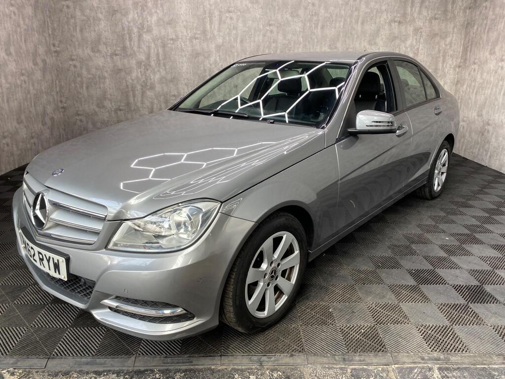 Mercedes-Benz C Class Saloon 2.1 C220 CDI BlueEfficiency Executive SE G-Tronic+ Euro 5 (s/s) 4dr