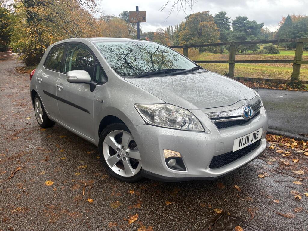 Toyota Auris Hatchback 1.8 VVT-h T Spirit CVT Euro 5 (s/s) 5dr