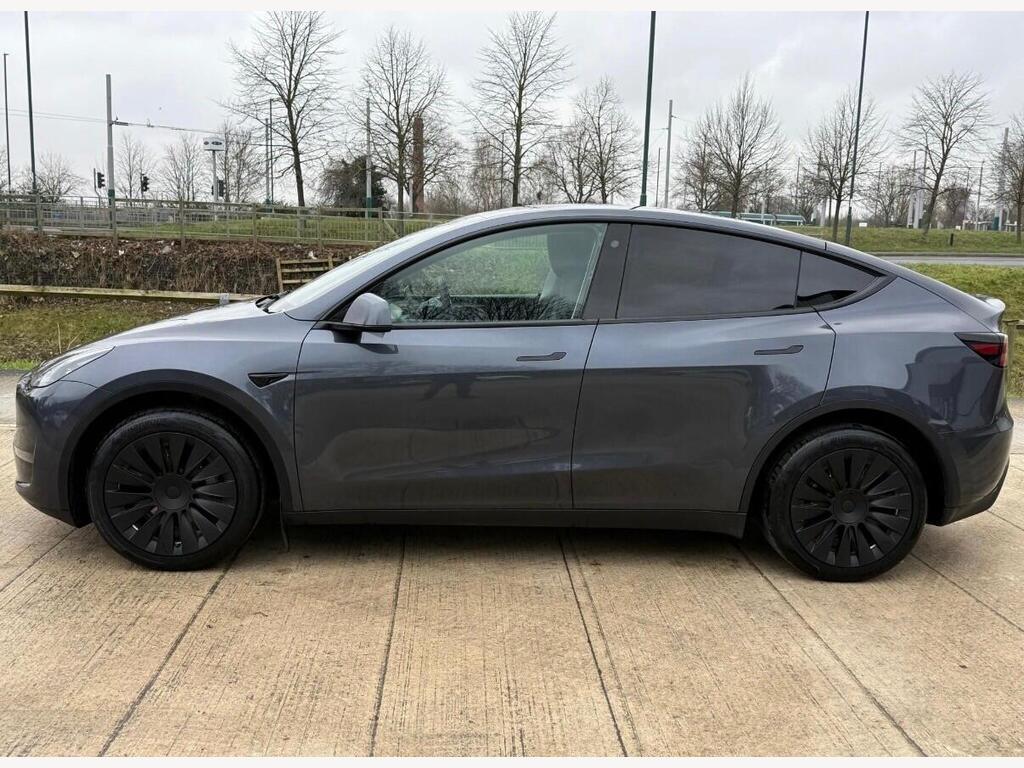 Tesla Model Y SUV Auto RWD 5dr