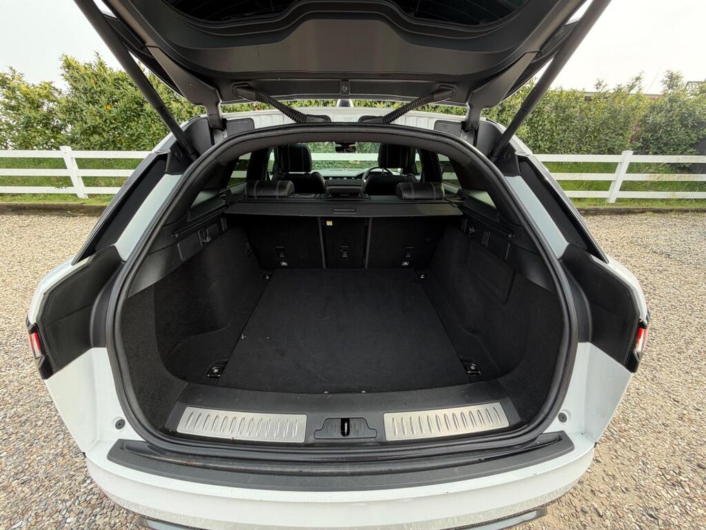 2017 Land Rover Range Rover Velar thumbnail 39