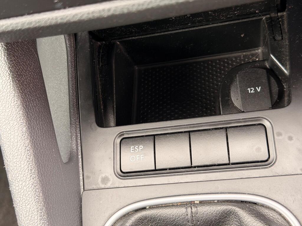 2007 Volkswagen Golf thumbnail 32