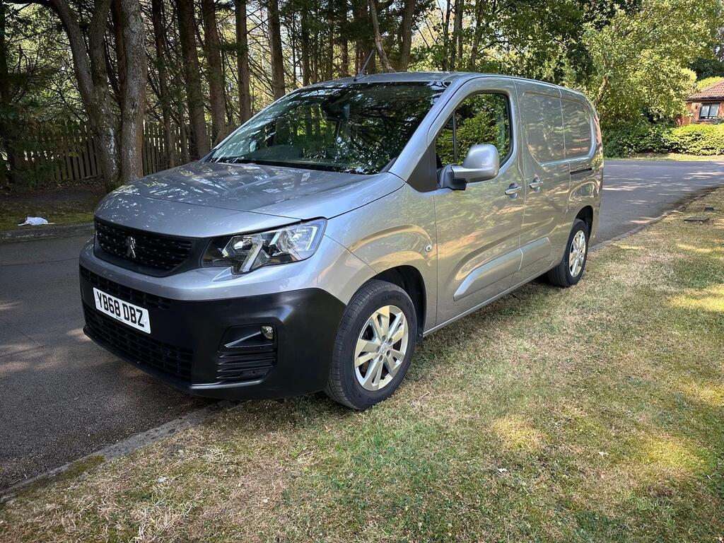 Peugeot Partner Panel Van 1.5 BlueHDi 950 Asphalt Long Panel Van LWB Euro 6 (s/s) 6dr