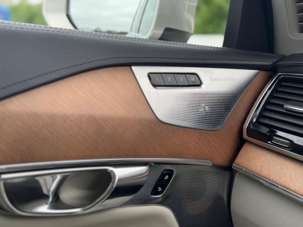 Volvo XC90 2.0 D5 Inscription Geartronic 4WD Euro 6 (s/s) 5dr thumbnail 30