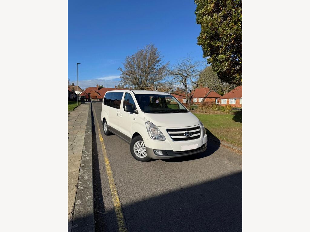 Hyundai i800