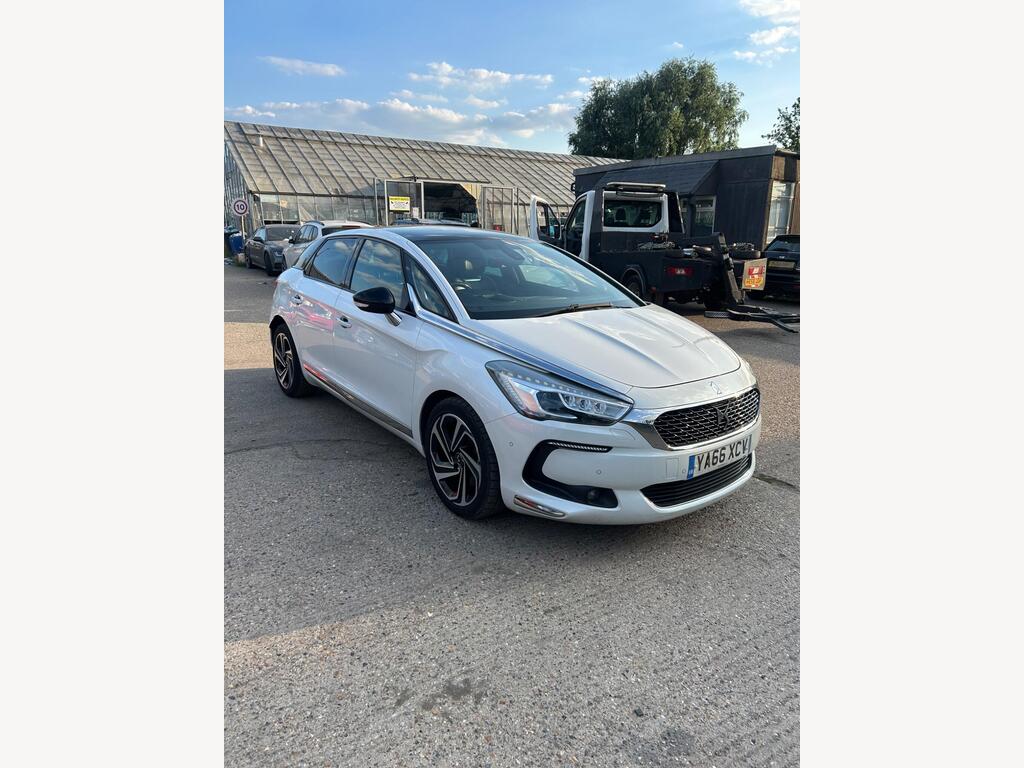 DS AUTOMOBILES DS 5