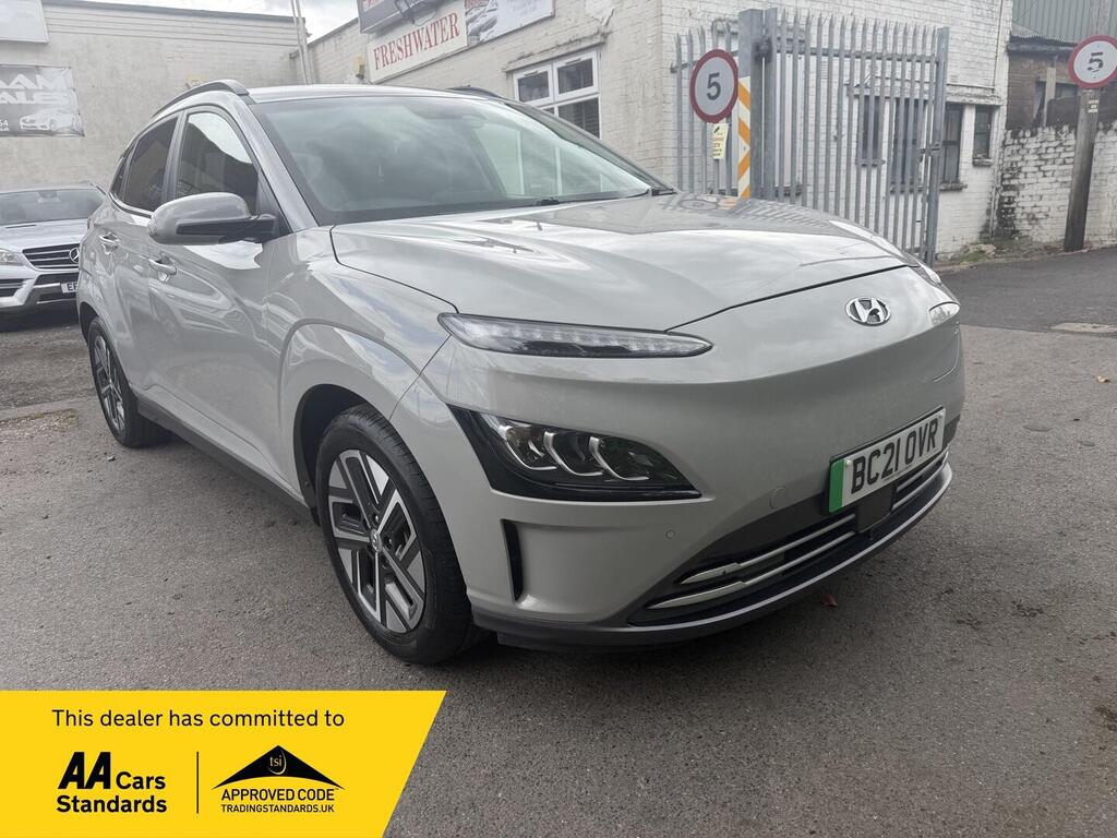 Hyundai KONA SUV 64kWh Premium Auto 5dr (10.5kW Charger)