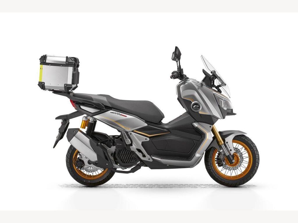 QJMotor ATR 125 Scooter