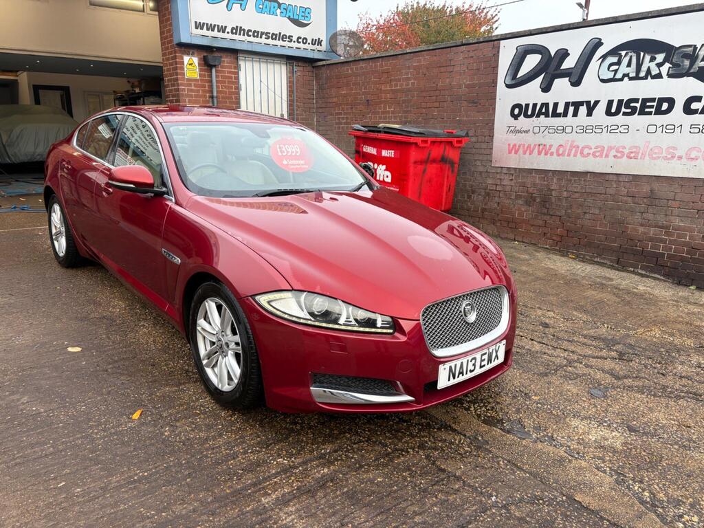Jaguar XF Saloon 2.2d Luxury Auto Euro 5 (s/s) 4dr