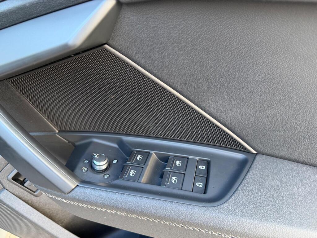 2021 Audi A3 thumbnail 36