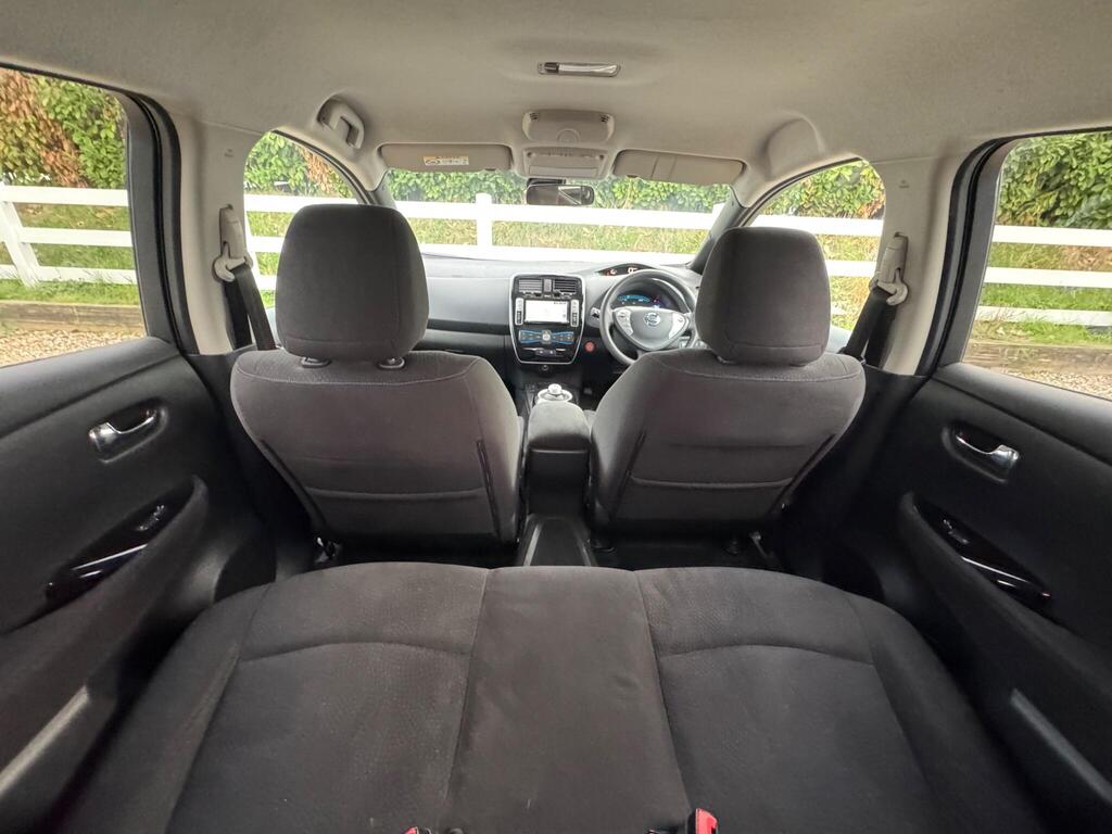 Nissan Leaf 24kWh Acenta Auto 5dr thumbnail 23