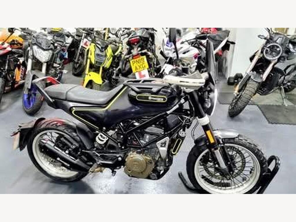 Husqvarna Svartpilen 401