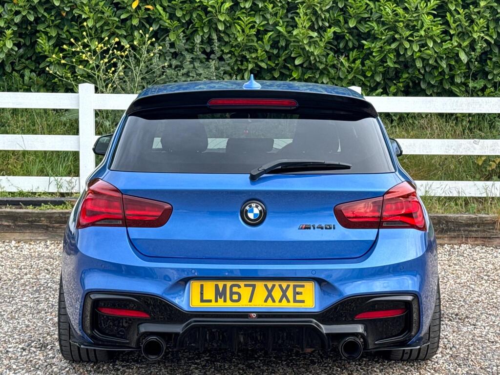 BMW 1 Series 3.0 M140i Shadow Edition Auto Euro 6 (s/s) 3dr thumbnail 3