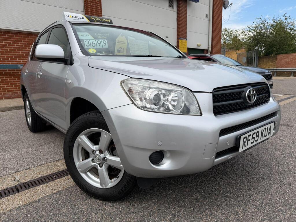 Toyota RAV4 SUV 2.0 V-Matic XT-R Euro 4 5dr