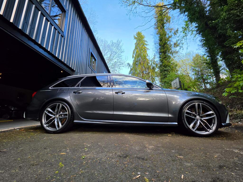 Audi RS6 Avant