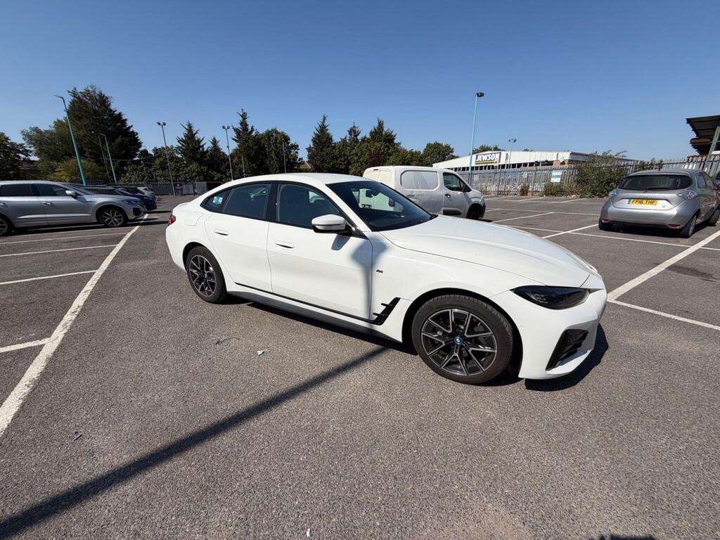 BMW i4