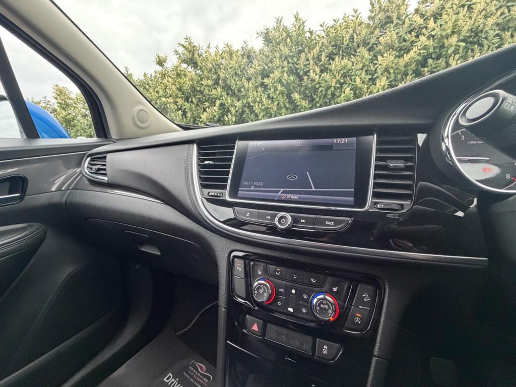 2017 Vauxhall Mokka X thumbnail 17
