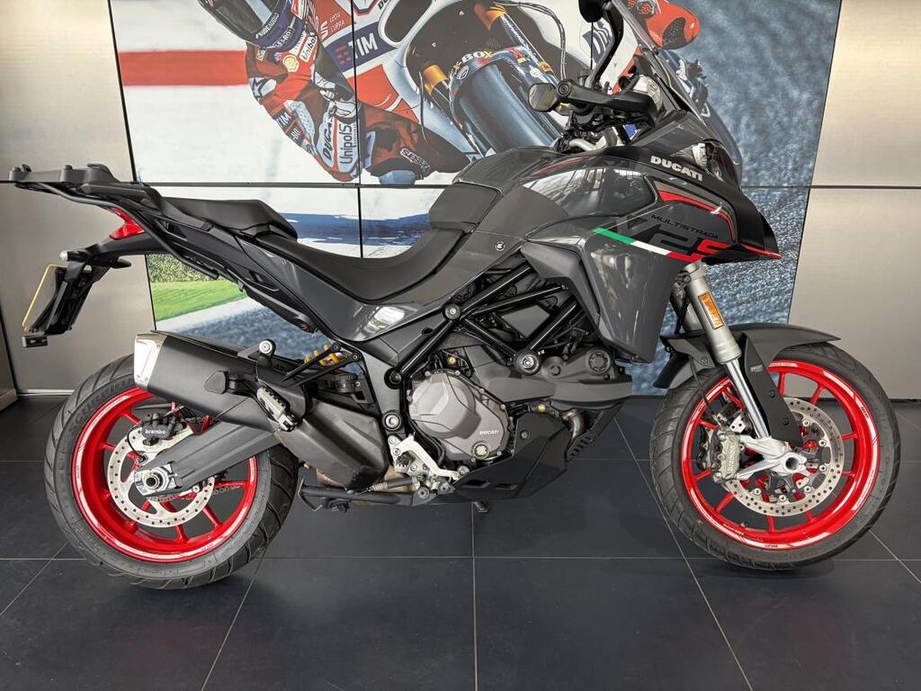 Ducati Multistrada V2