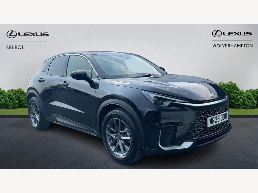 Lexus LBX