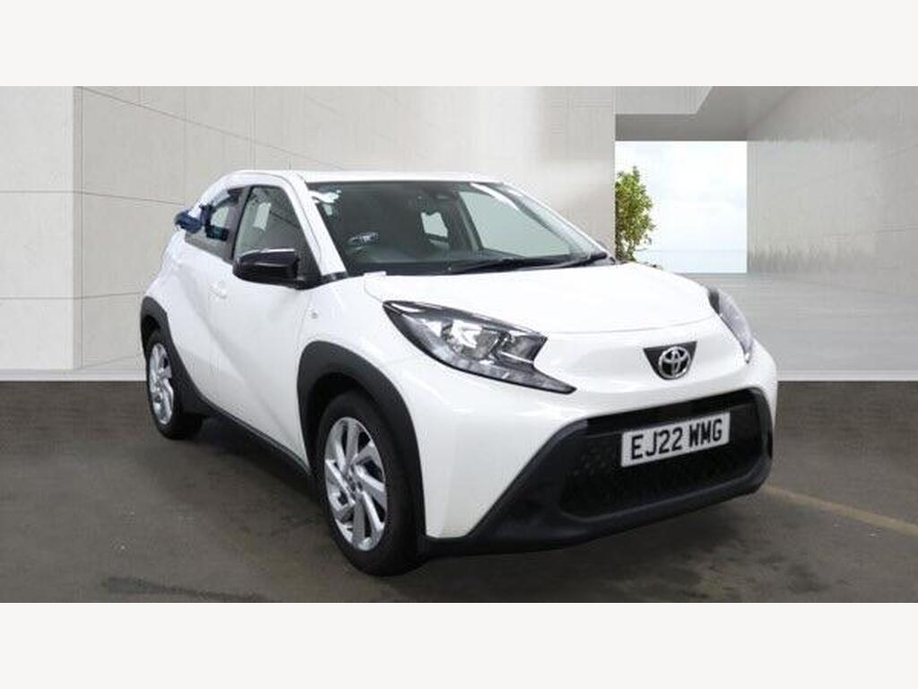 Toyota Aygo X Hatchback 1.0 VVT-i Pure Euro 6 (s/s) 5dr