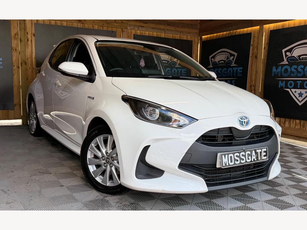 Toyota Yaris Hatchback 1.5 VVT-h Icon E-CVT Euro 6 (s/s) 5dr